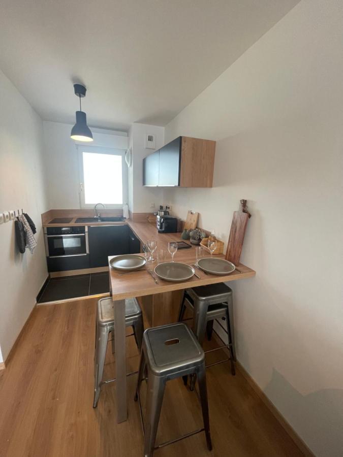Alp Chartres - Grand Studio Avec Terrasse Et Parking 외부 사진