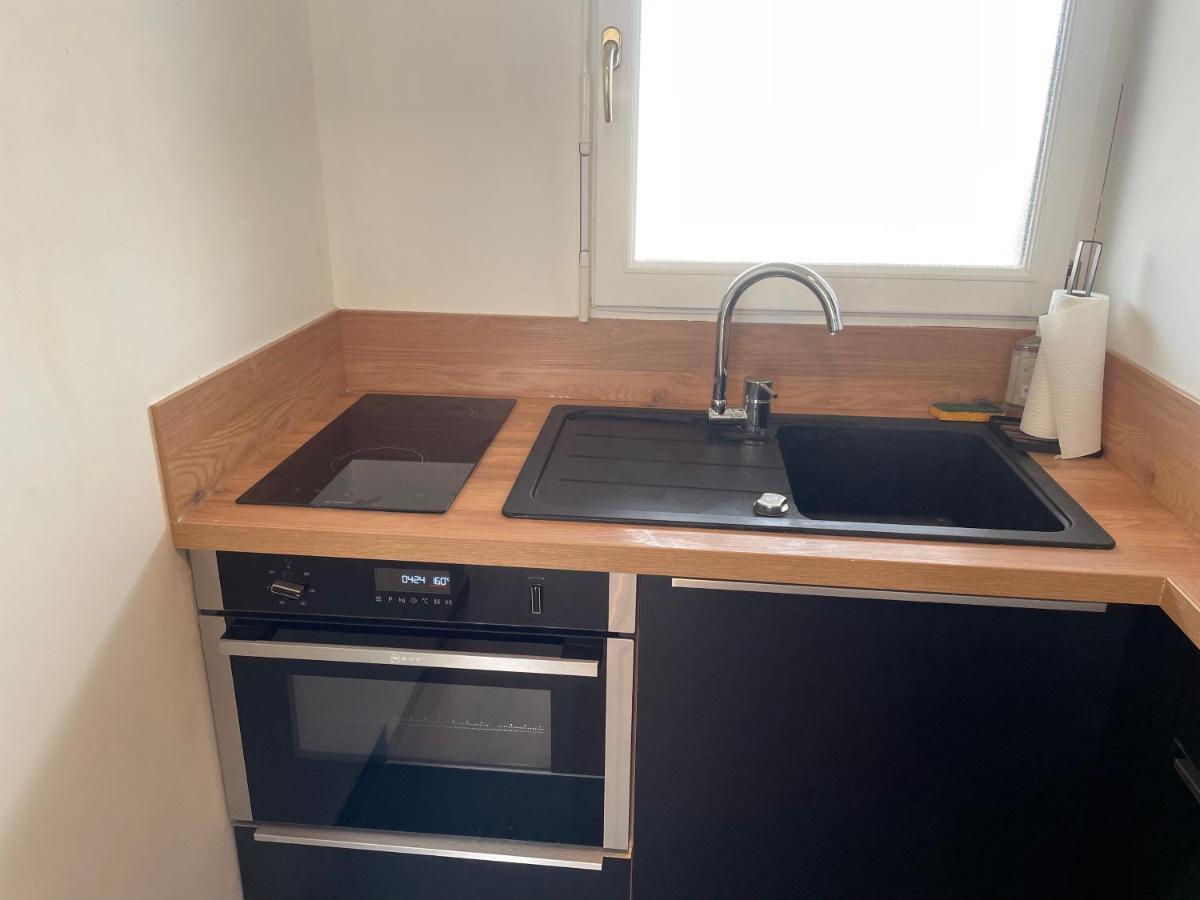 Alp Chartres - Grand Studio Avec Terrasse Et Parking 외부 사진